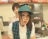 【女性向け動画】ファストフード店員の女の子は、密かに好きだった小田切ジュンとこっそりエッチ♡お客がいないタイミングを狙ってカウンターで挿入しちゃう♡
